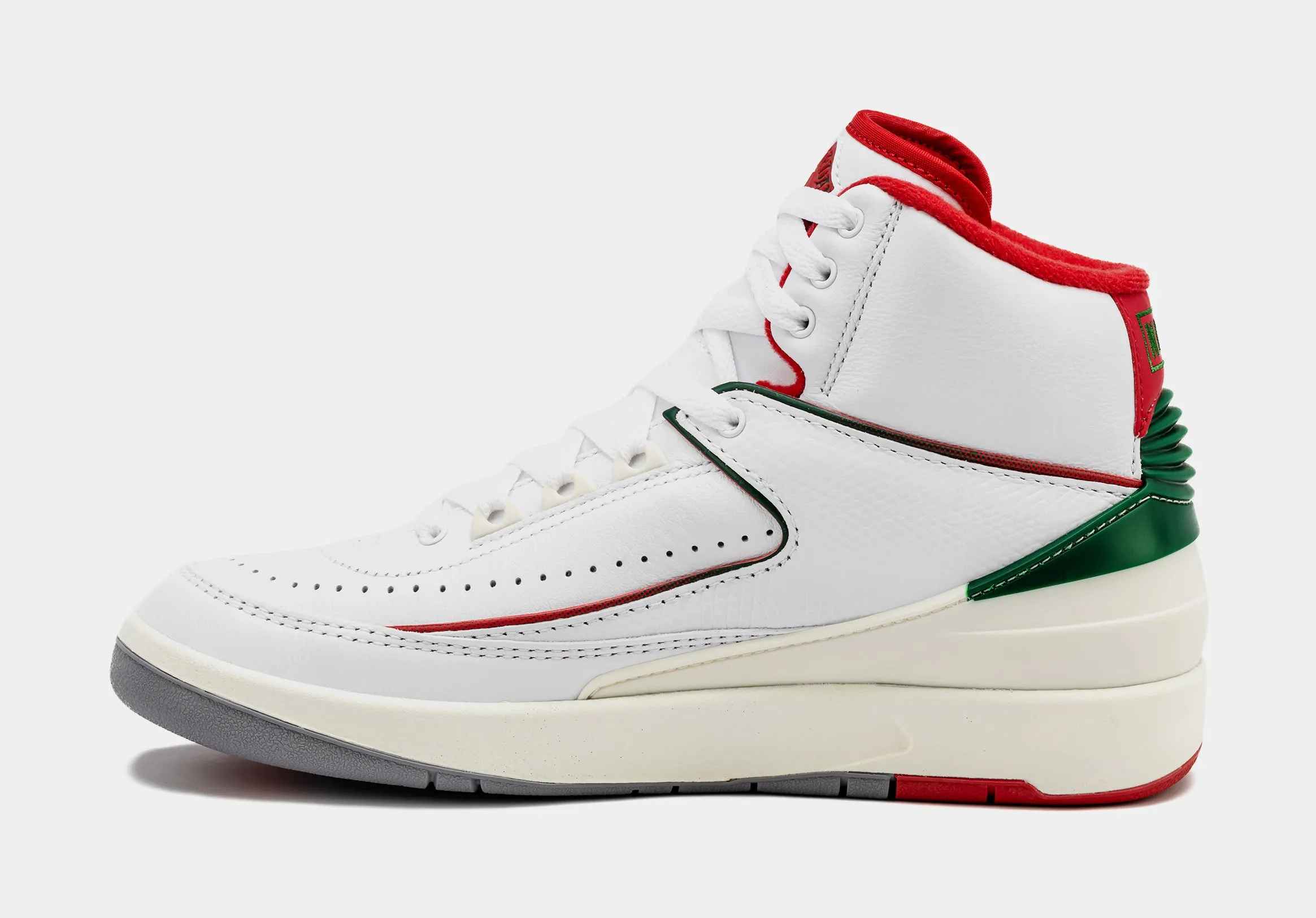 Air Jordan 2 Retro Italy Grade School Lifestyle Shoes (White/Fire Red)