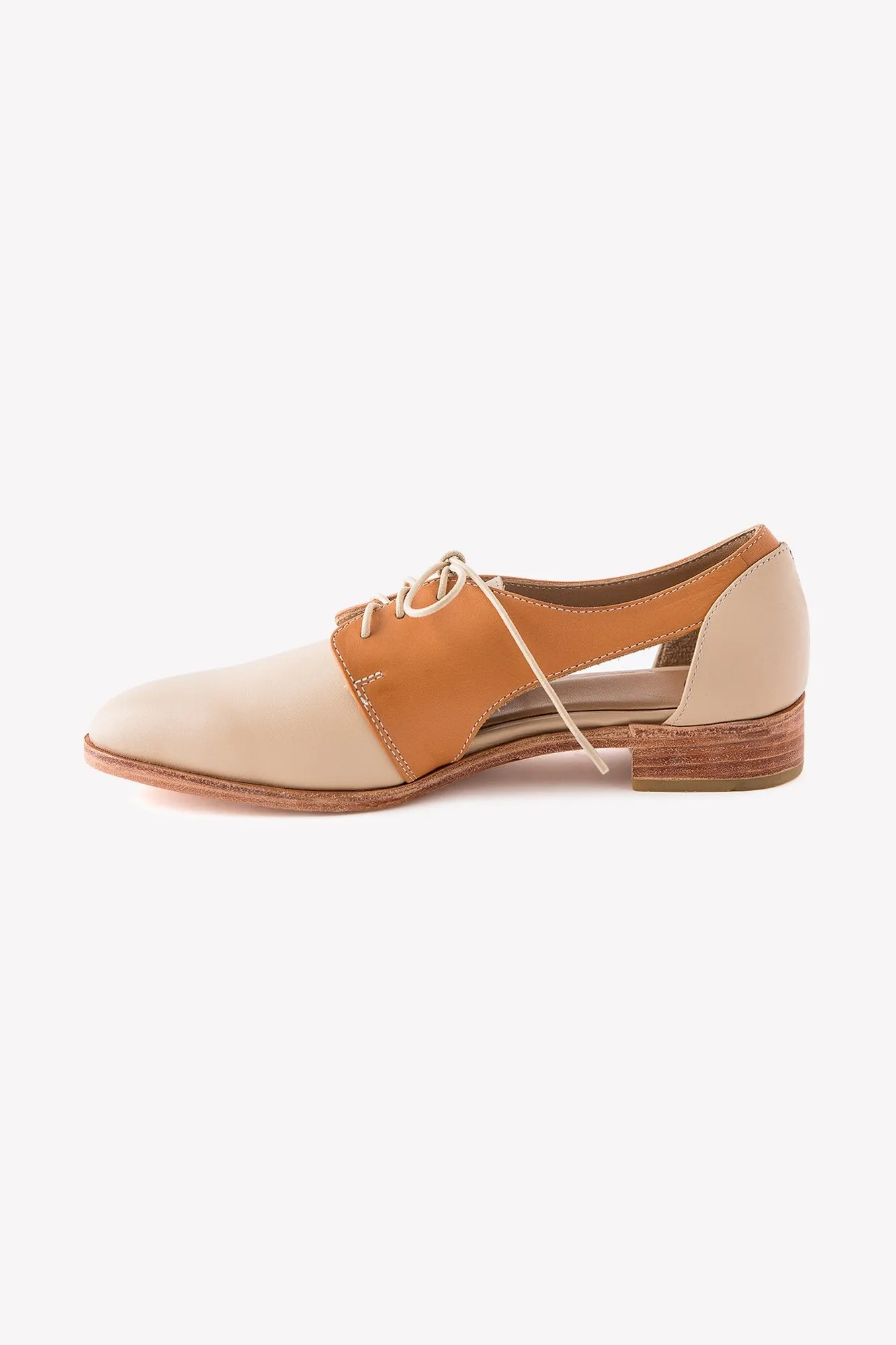 Lorena Oxfords