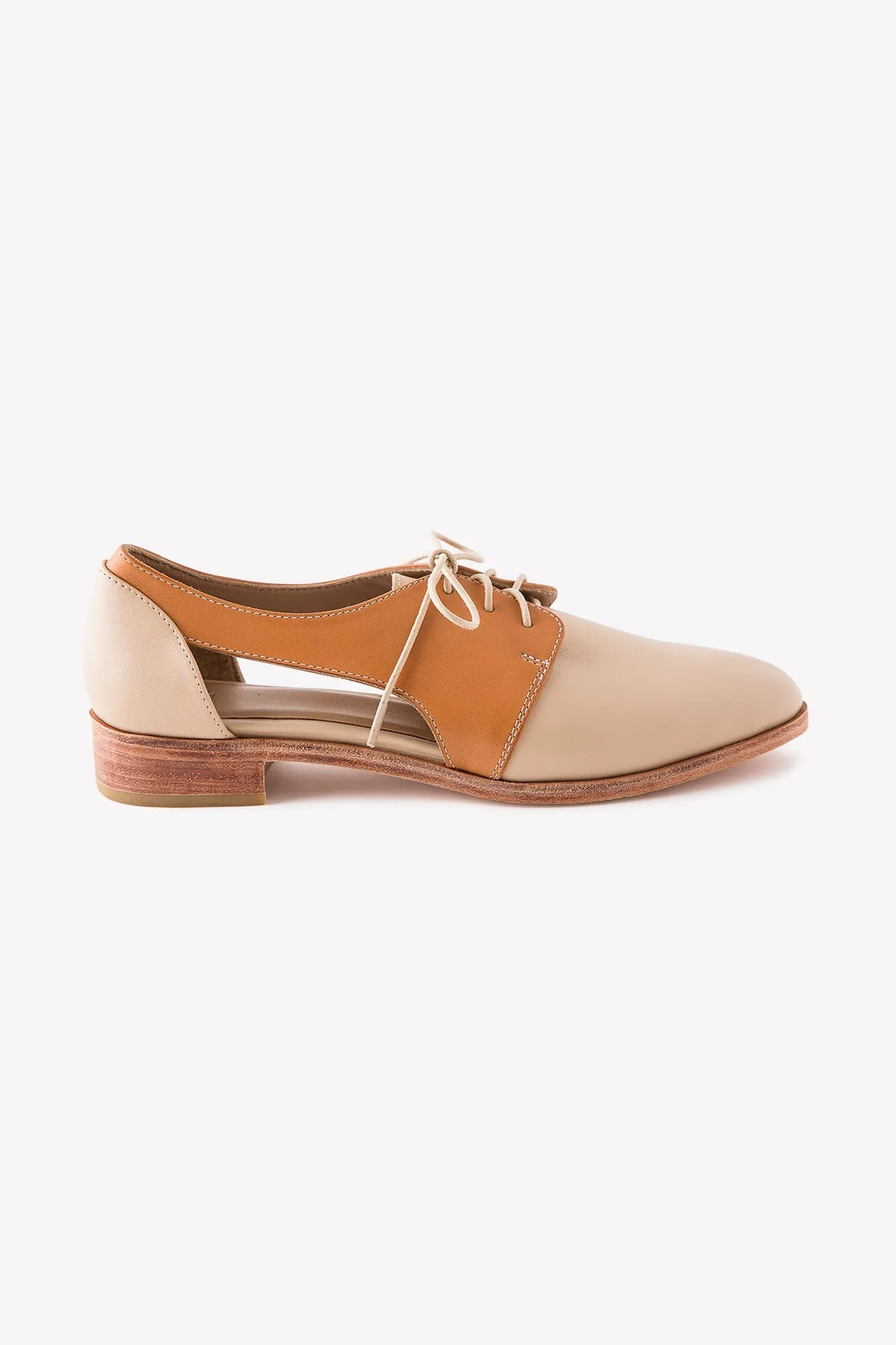 Lorena Oxfords