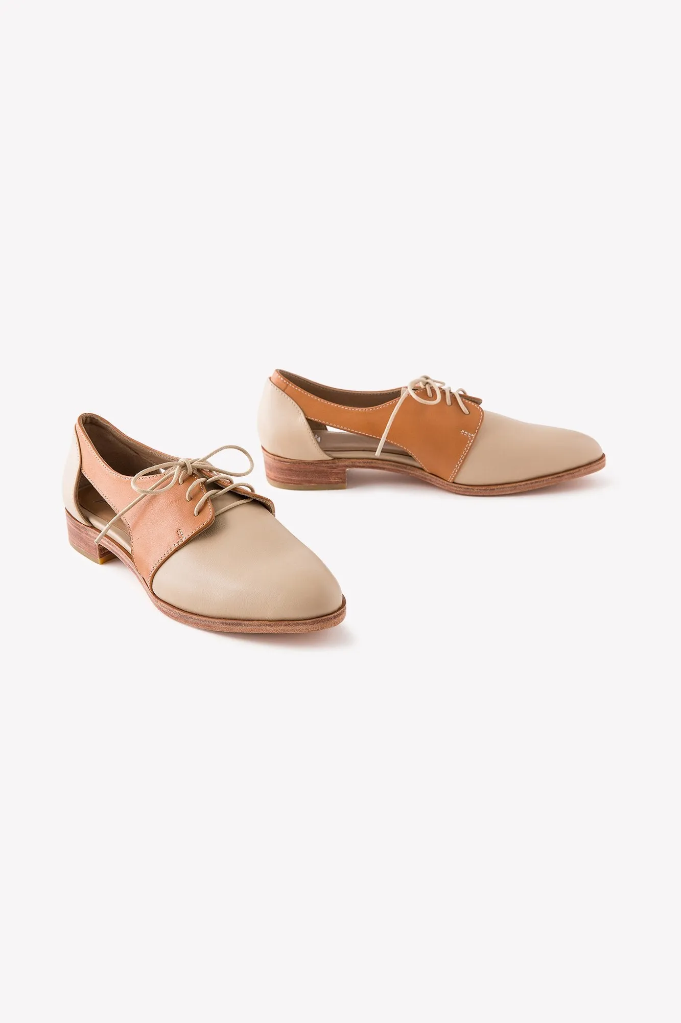 Lorena Oxfords