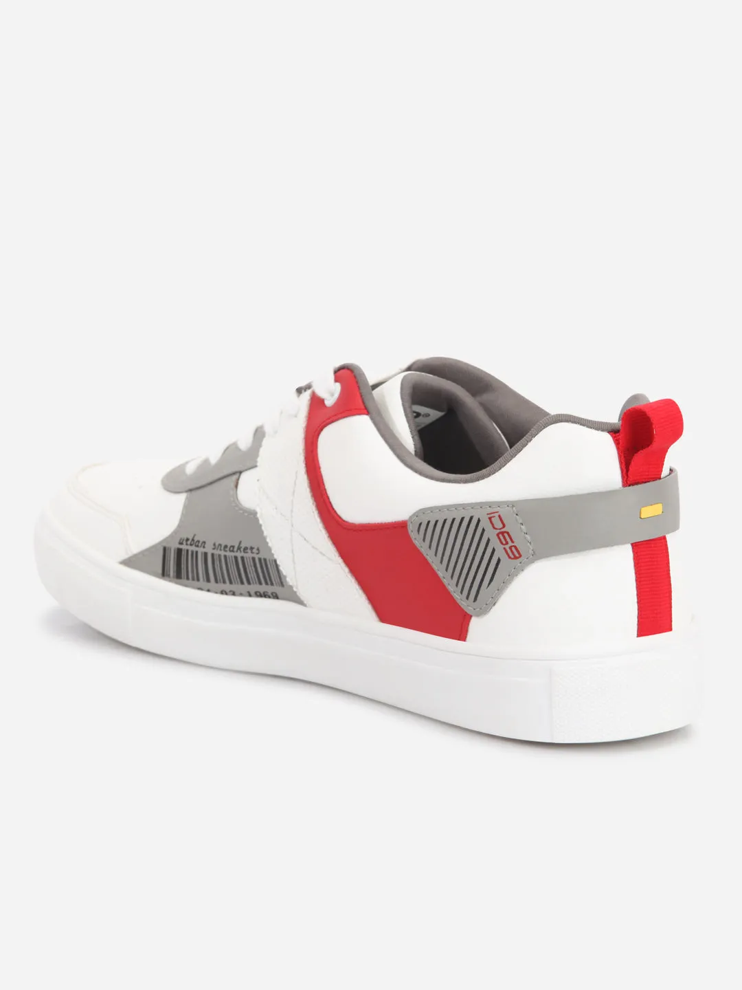 Men's Active Graphic White Sneaker (IX1062)