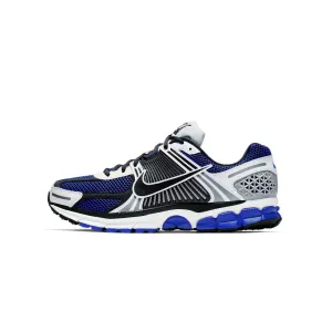 Nike Mens Zoom Vomero 5 SE SP Shoes