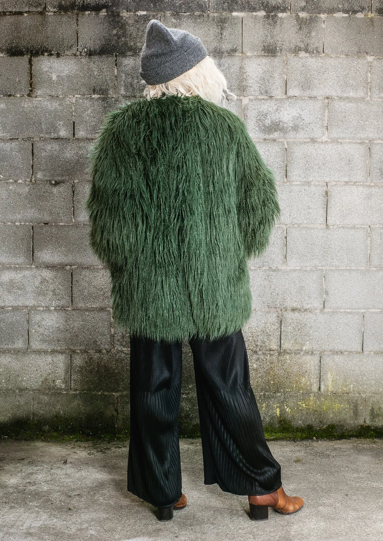 PILOT JACKET - FAUX FUR SHAGGY dark green / FUR LINING black by BERENIK