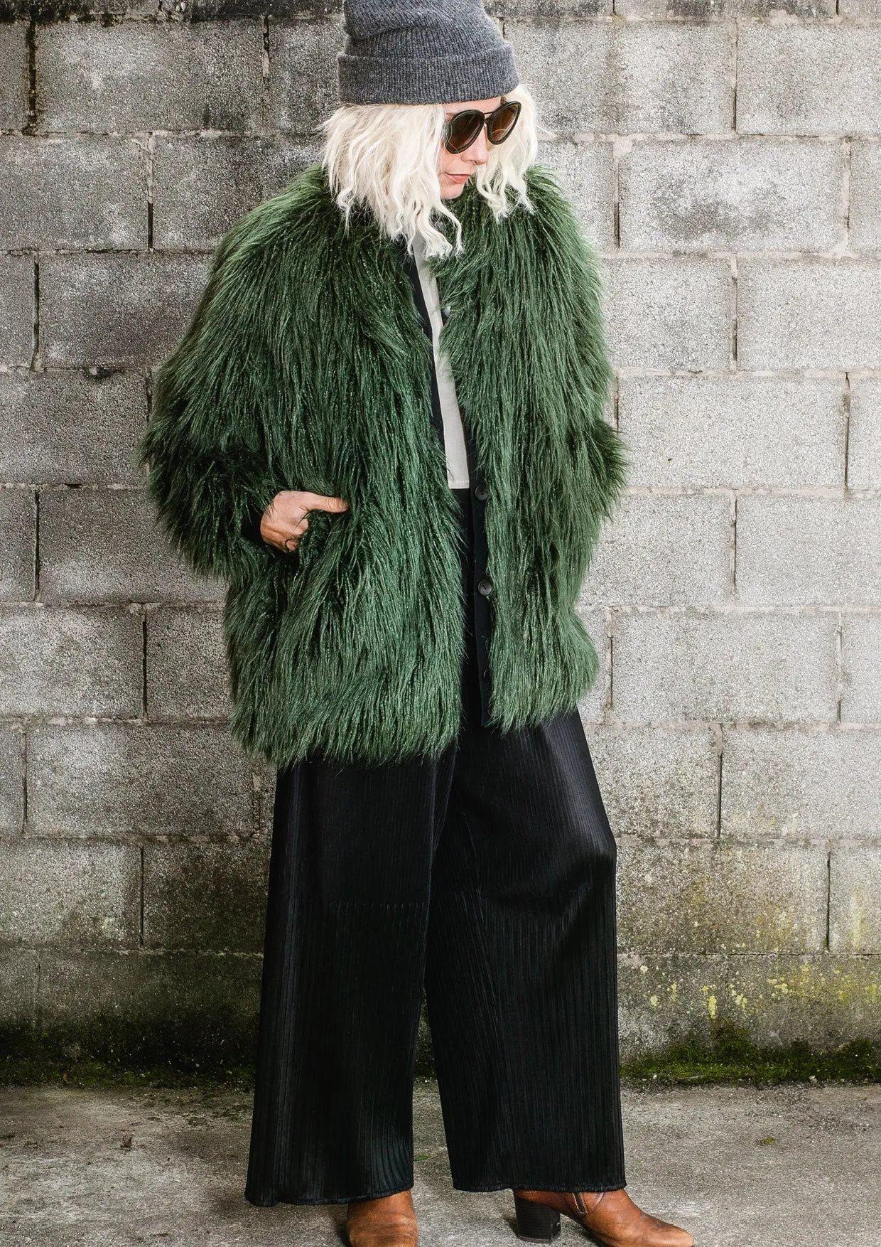 PILOT JACKET - FAUX FUR SHAGGY dark green / FUR LINING black by BERENIK