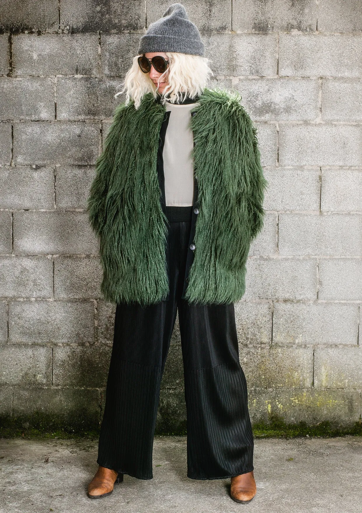 PILOT JACKET - FAUX FUR SHAGGY dark green / FUR LINING black by BERENIK