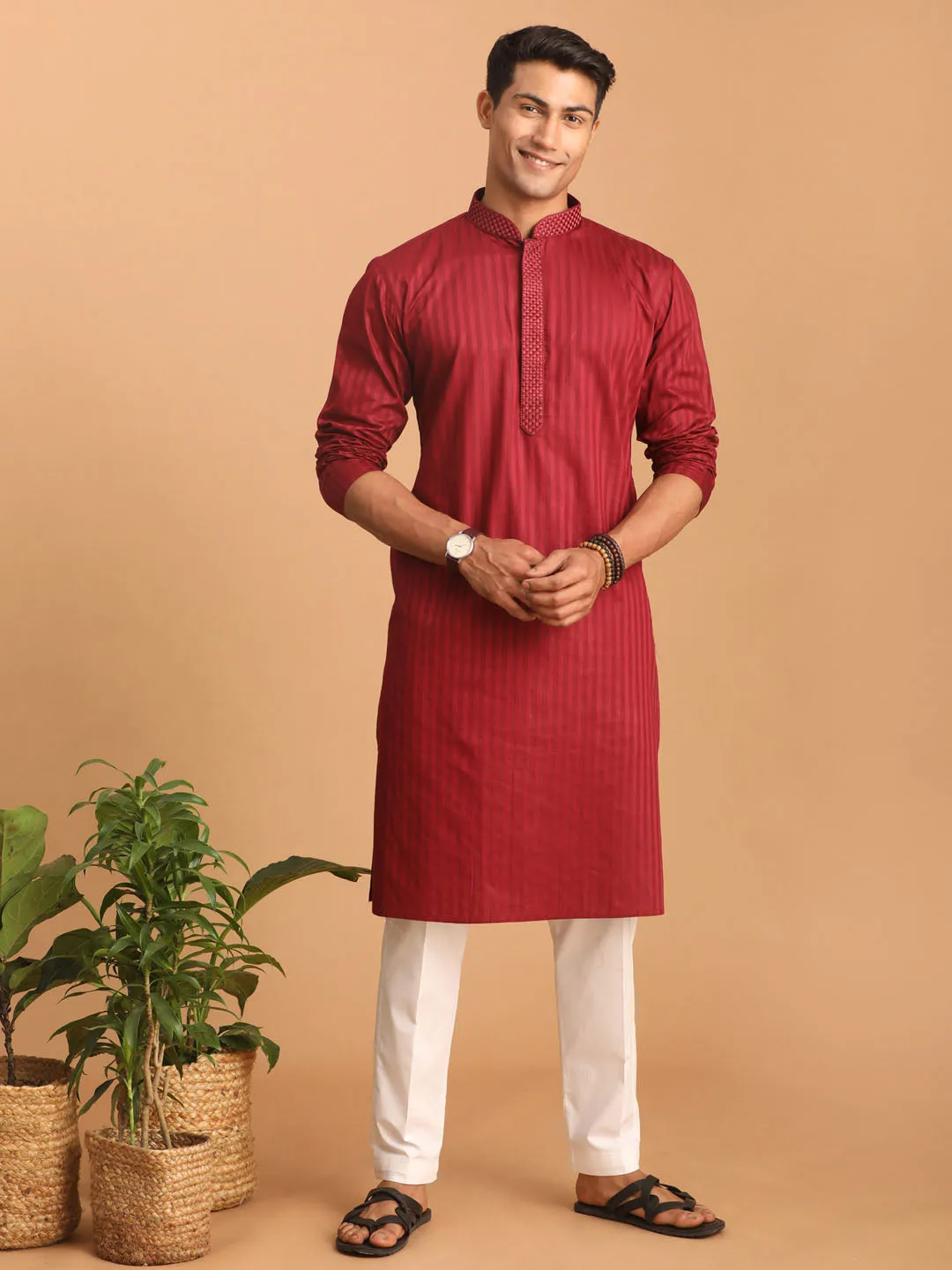 VASTRAMAY Maroon Cotton Blend Kurta Set