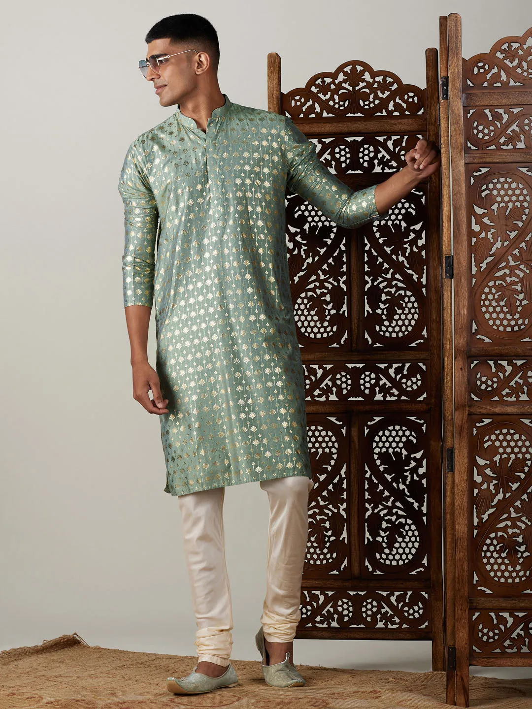 VASTRAMAY Men's Light Green Foil Printed Kurta